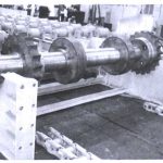 The main shaft device of the heavy-duty apron feeder after the transformation