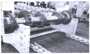 The main shaft device of the heavy-duty apron feeder after the transformation
